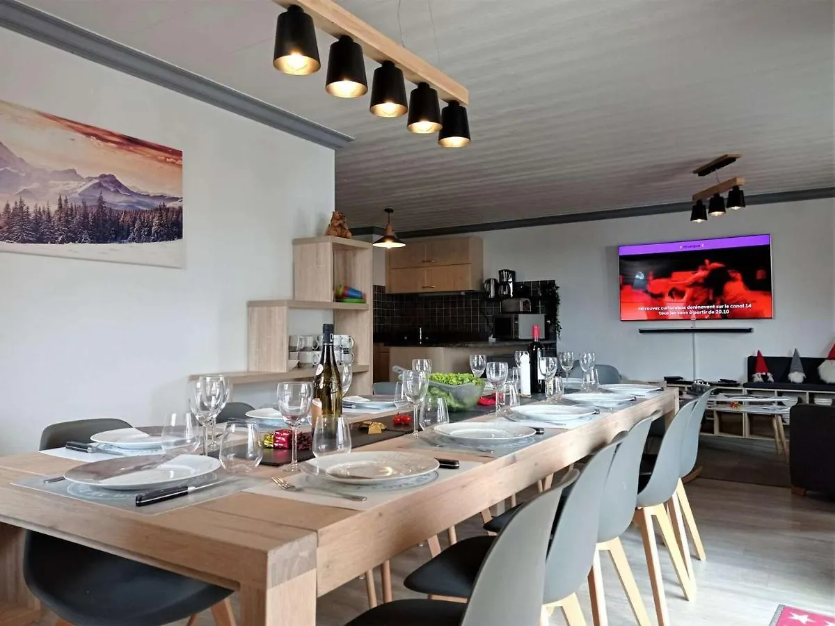 Appartement Renove Chaleureux Et Moderne, 120M², 10-12 Pers, Acces Direct Aux Pistes, Stationnement Inclus - Fr-1-545-20 Val Thorens 0*,  France