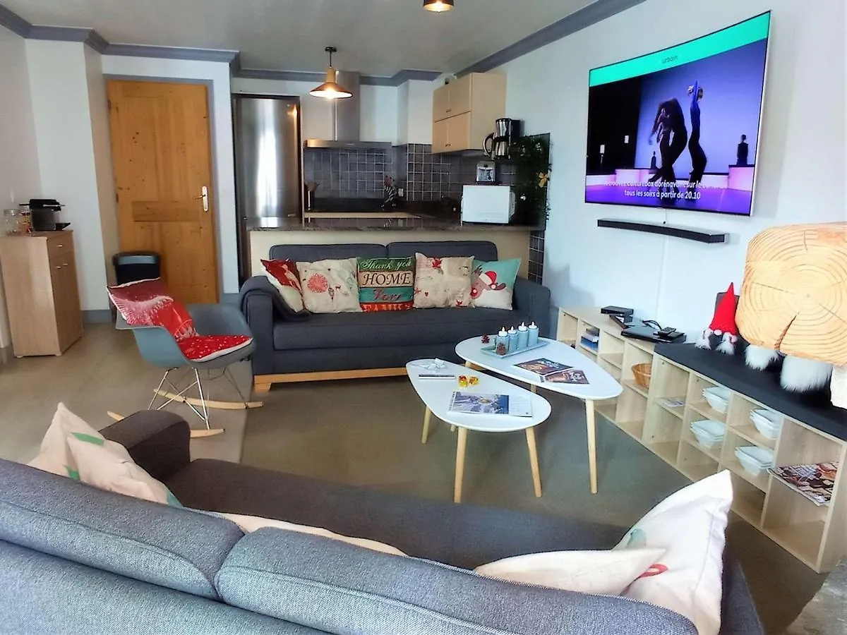 Appartement Renove Chaleureux Et Moderne, 120M², 10-12 Pers, Acces Direct Aux Pistes, Stationnement Inclus - Fr-1-545-20 Val Thorens
